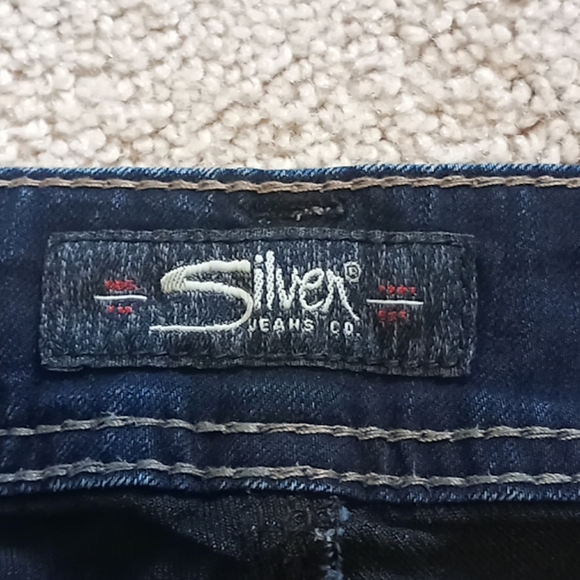Jeans - Picture 3 of 4